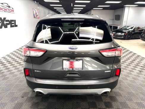 Used 2020 Ford Escape SEL FWD image 13