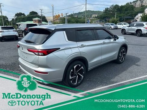 Used 2023 Mitsubishi Outlander SEL AWD/4WD image 8