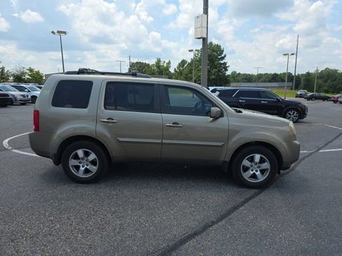 Used 2011 Honda Pilot EX-L image 2