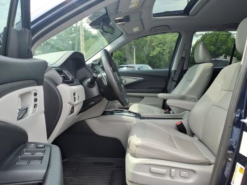 Used 2022 Honda Ridgeline RTL image 16