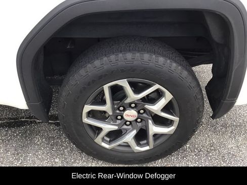 Used 2023 GMC Sierra 1500 SLE AWD/4WD image 17