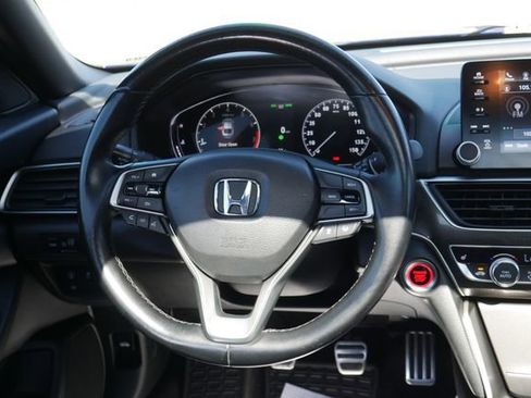 Used 2019 Honda Accord Sport image 16