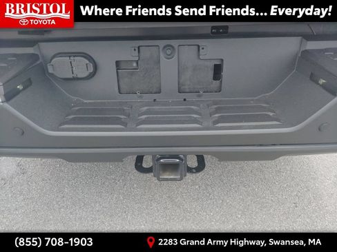 Used 2022 Toyota Tundra Limited AWD/4WD image 38