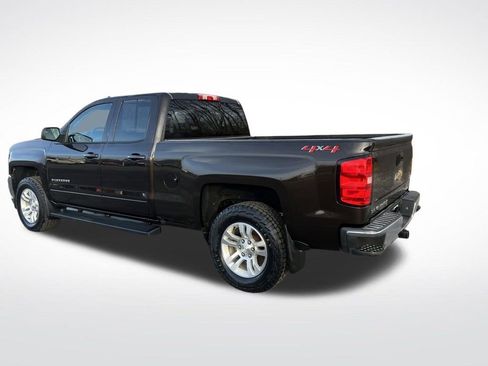 Used 2018 Chevrolet Silverado 1500 LT w/ All Star Edition image 16