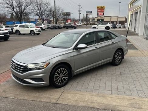 Used 2021 Volkswagen Jetta SE w/ SE Cold Weather Package image 20