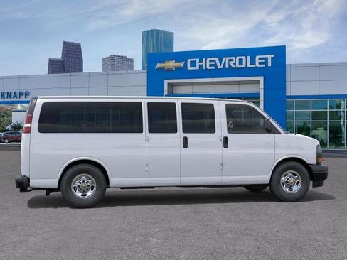 New 2026 Chevrolet Express 3500 LS RWD image 5