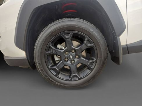 Used 2020 Toyota RAV4 TRD Off-Road image 15