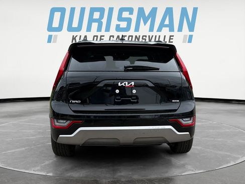 New 2025 Kia Niro SX Touring FWD image 5