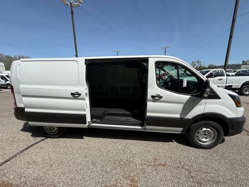 New 2025 Ford Transit 150 Low Roof image 5