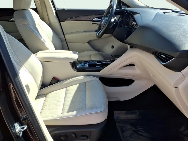 Used 2022 Buick Envision Avenir w/ Technology Package II AWD/4WD image 23