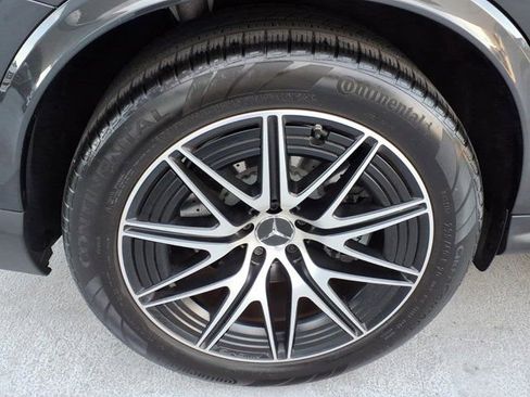 Used 2024 Mercedes-Benz GLC 43 AMG 4MATIC image 24