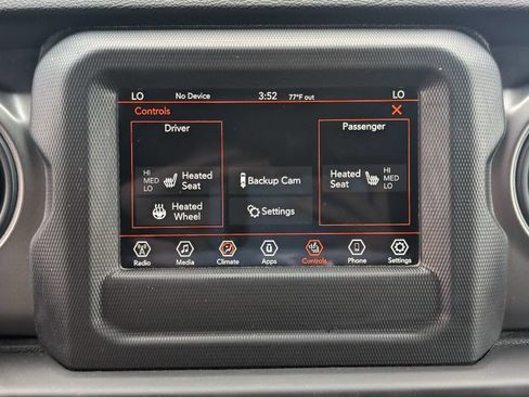 Used 2023 Jeep Wrangler Unlimited w/ Cold Weather Group AWD/4WD image 33