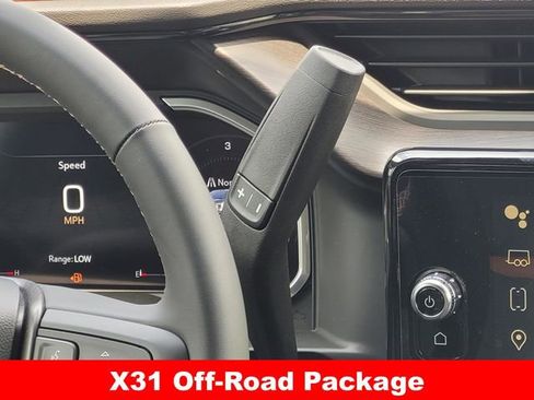 New 2026 GMC Sierra 2500 AT4 w/ AT4 Premium Plus Package AWD/4WD image 16