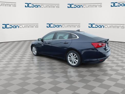 Used 2017 Chevrolet Malibu LT image 6