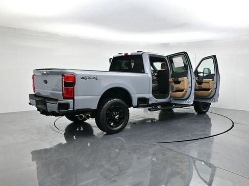 New 2026 Ford F250 Lariat w/ Black Appearance Package image 46