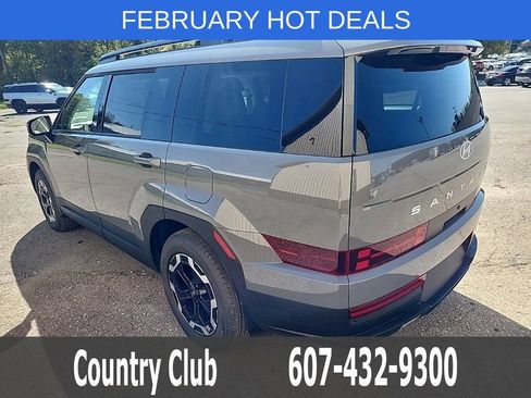 Used 2025 Hyundai Santa Fe SEL image 6