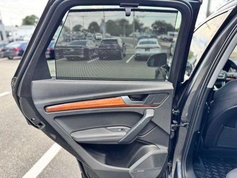 Certified 2023 Audi Q5 2.0T Premium Plus w/ Premium Plus Package AWD/4WD image 46