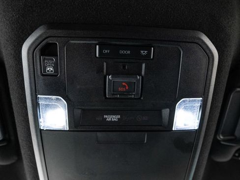 Certified 2025 Toyota 4Runner SR5 image 22