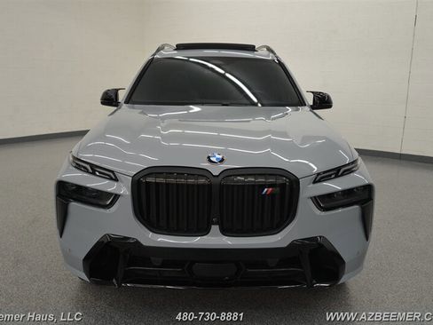 Used 2024 BMW X7 xDrive40i w/ M Sport Package image 5
