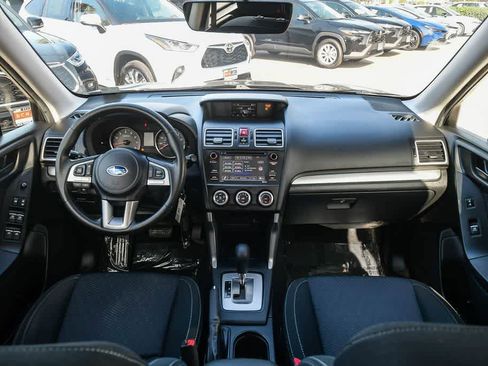 Used 2018 Subaru Forester 2.5i w/ Alloy Wheel Package AWD/4WD image 14