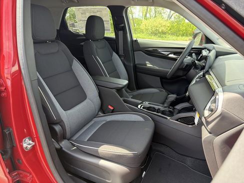 New 2026 Chevrolet TrailBlazer LT FWD image 30