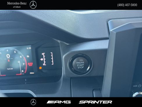 Used 2025 Toyota Tacoma SR image 27