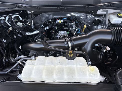 Certified 2024 Ford F150 XLT w/ Mobile Office Package image 10