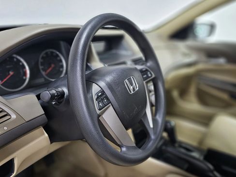 Used 2010 Honda Accord LX-P image 11