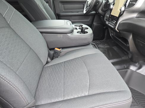 New 2026 RAM 2500 Tradesman AWD/4WD image 12