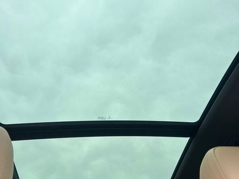 Used 2019 Porsche Macan image 25