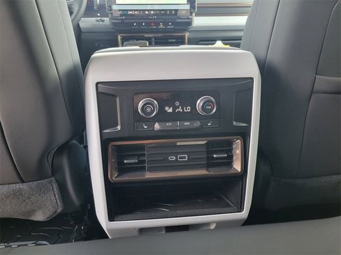 New 2025 GMC Hummer EV 2X image 33