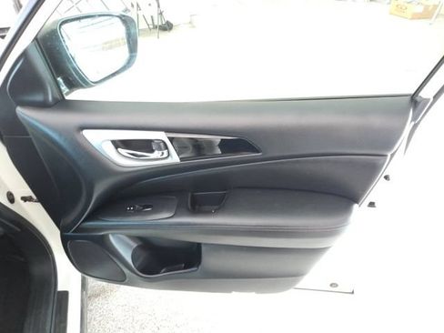 Used 2019 Nissan Pathfinder S FWD image 34