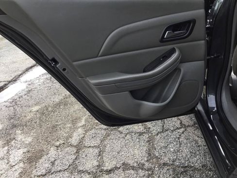 Used 2015 Chevrolet Malibu LT w/ Power Convenience Package FWD image 23