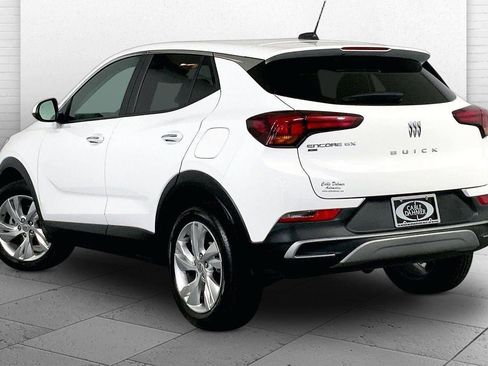 Used 2025 Buick Encore GX Preferred AWD/4WD image 11