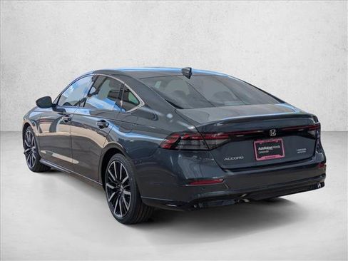 New 2026 Honda Accord Touring image 9