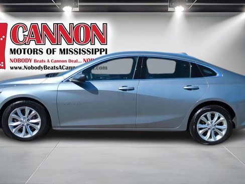 Used 2024 Chevrolet Malibu LT FWD image 8