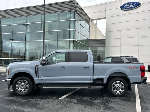 Certified 2024 Ford F350 Lariat image 10