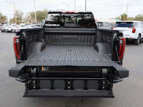 New 2026 GMC Sierra 2500 AT4 w/ AT4 Premium Plus Package image 22