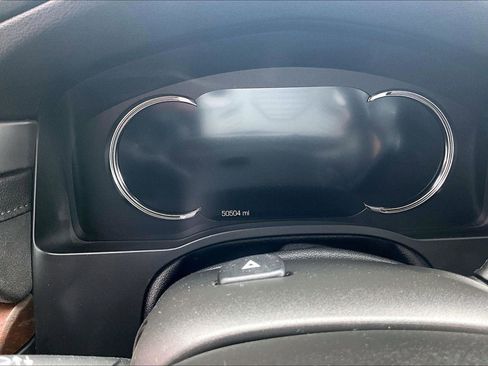 Used 2020 Cadillac Escalade Luxury RWD image 13