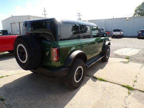 Used 2025 Ford Bronco Outer Banks w/ Sasquatch Package AWD/4WD image 4
