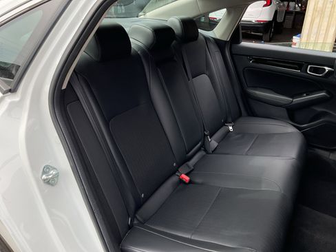 Used 2024 Honda Civic Touring image 20