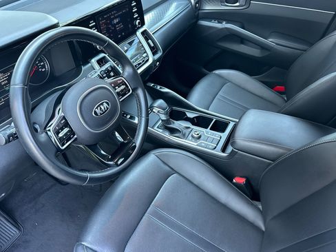 Used 2021 Kia Sorento S AWD/4WD image 9