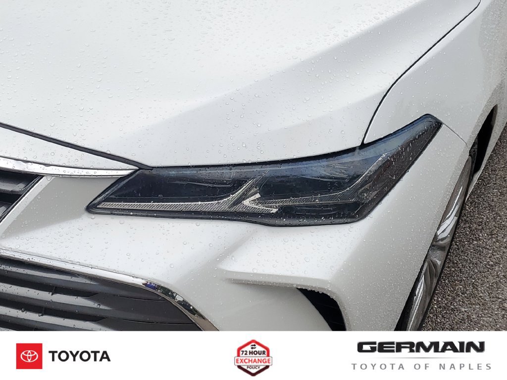 Used 2020 Toyota Avalon Limited FWD image 15
