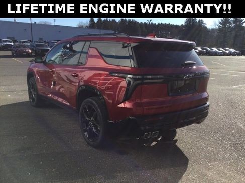 New 2026 Chevrolet Traverse RS w/ LPO, Floor Liner Package image 5