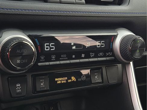 Used 2019 Toyota RAV4 XSE image 14