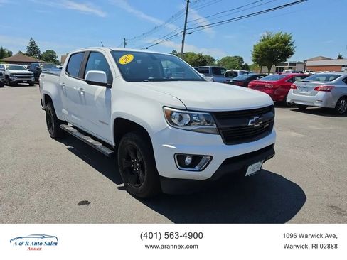 Used 2017 Chevrolet Colorado Z71 AWD/4WD image 1