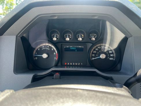 Used 2015 Ford F250 XLT AWD/4WD image 30