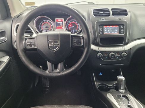 Used 2018 Dodge Journey SE FWD image 22