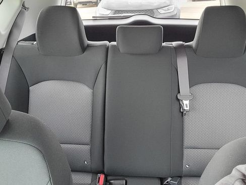 Used 2025 Kia Soul LX w/ LX Technology Package FWD image 16