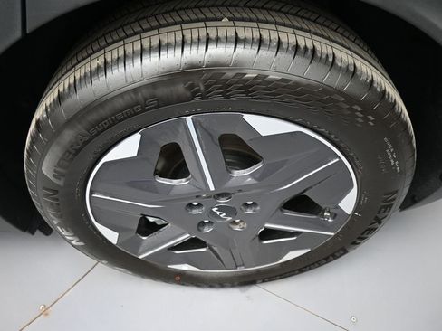 New 2025 Kia EV6 Light image 15